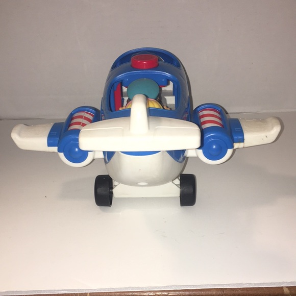 FISHER PRICE LITTLE PEOPLE TRAVEL TOGETHER AIRPLANE WITH SOUND AND LIGHTS . - Picture 6 of 8